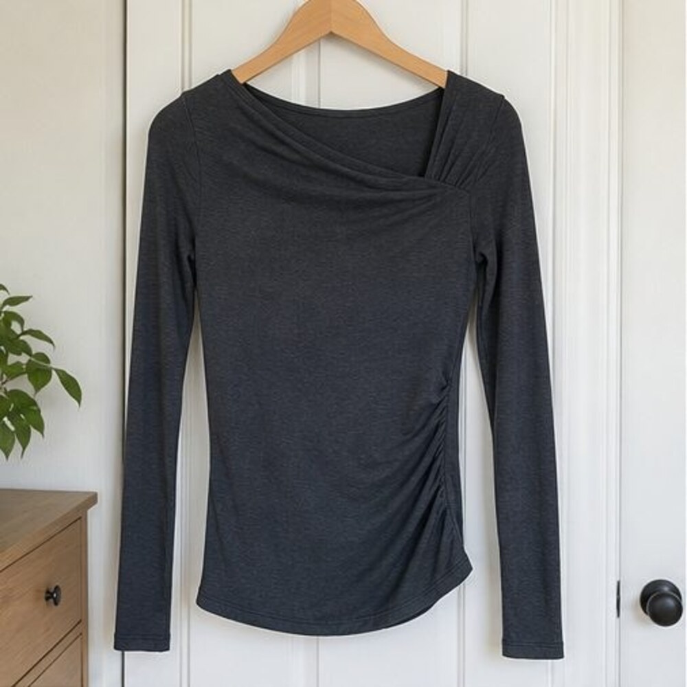 Navy Puff Sleeve Top